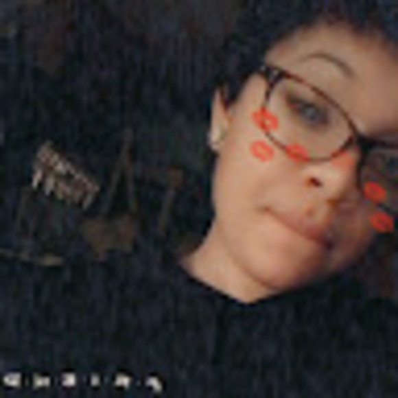 Meet your Posher, Kylee - Picture 1 of 1